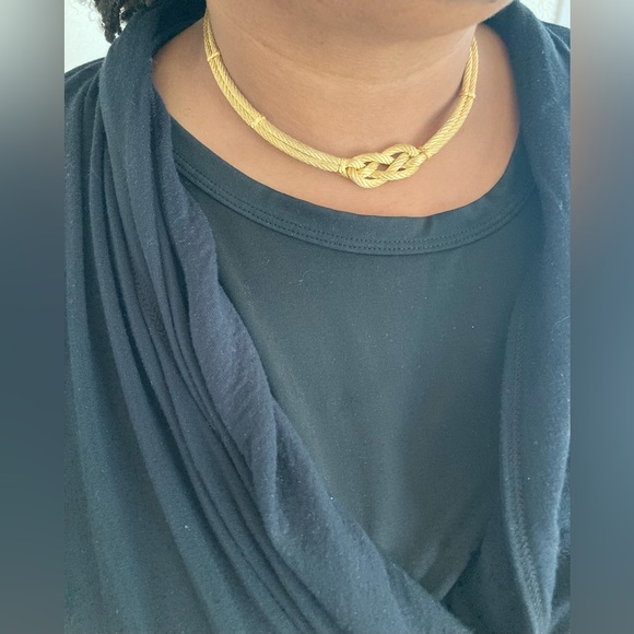 Knot of Hercules 24k plated necklace - Picture 6 of 11